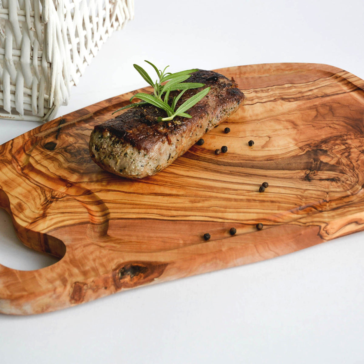 Steakbrett RUSTIKAL mit Grifflasche und Saftrille (L40-44 cm)