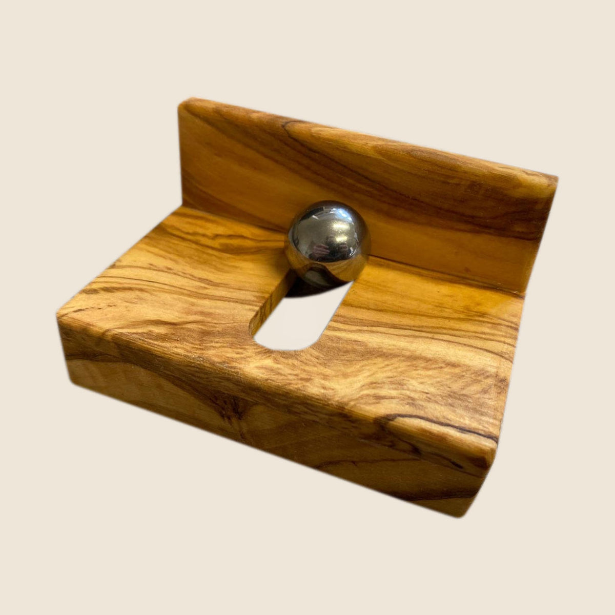 Vistenkartenhalter aus Olivenholz mit Stahlkugel