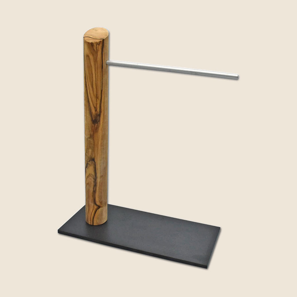 Bananenhalter aus Olivenholz