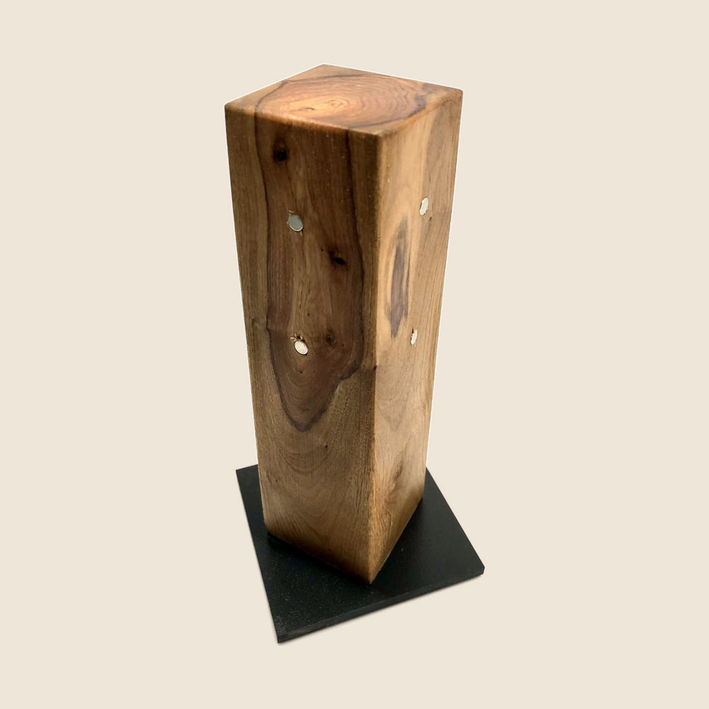 Messerblock TOWER aus Olivenholz